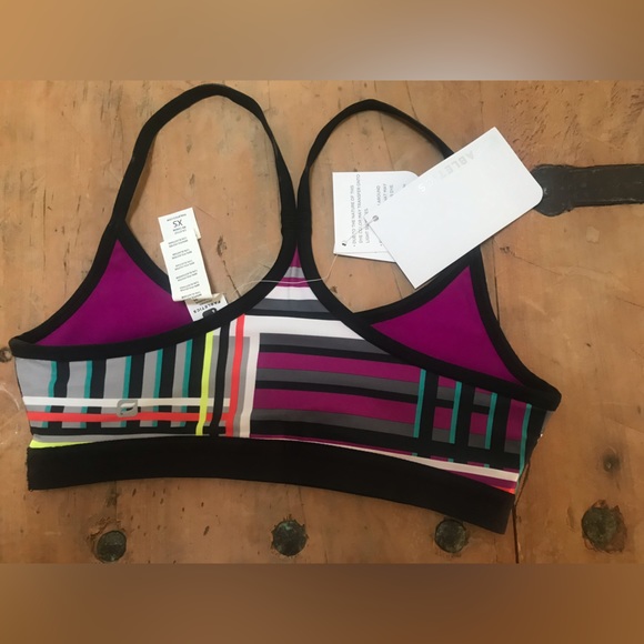 Fabletics NWT sports bra bundle - Picture 2 of 6